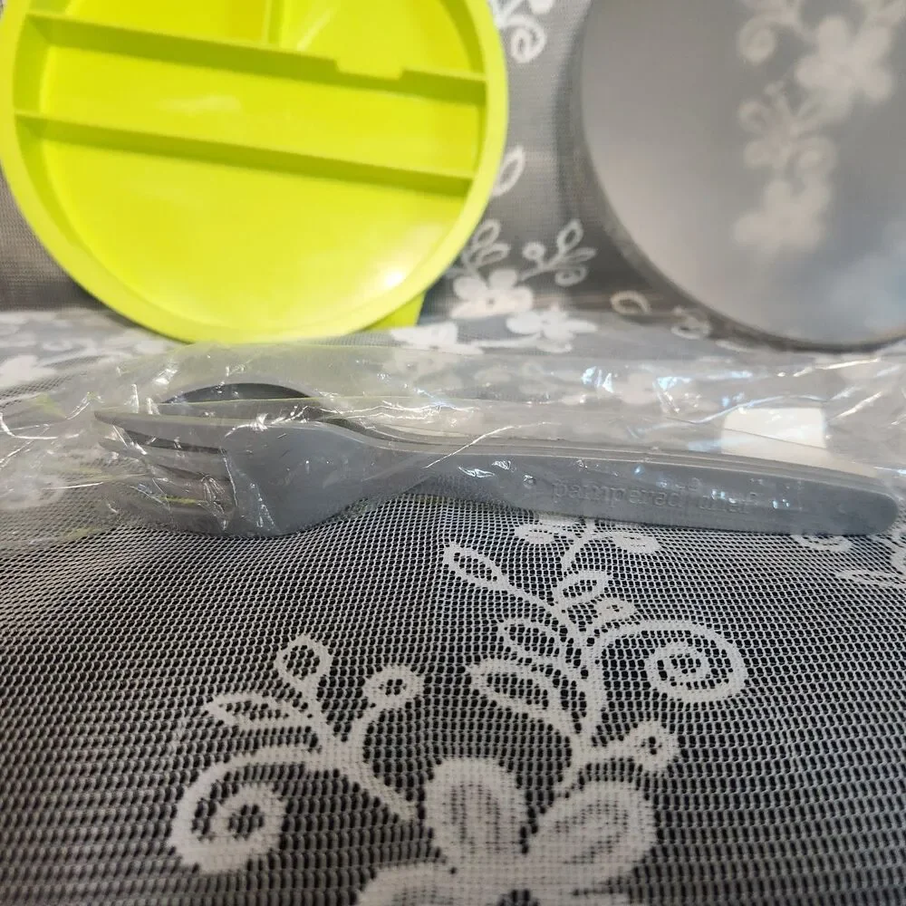 Pampered Chef Salad Cutting Bowl Set with Packaged utensils